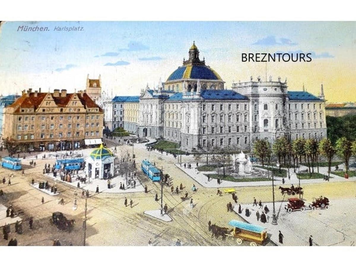 kresba města s velkou budovou