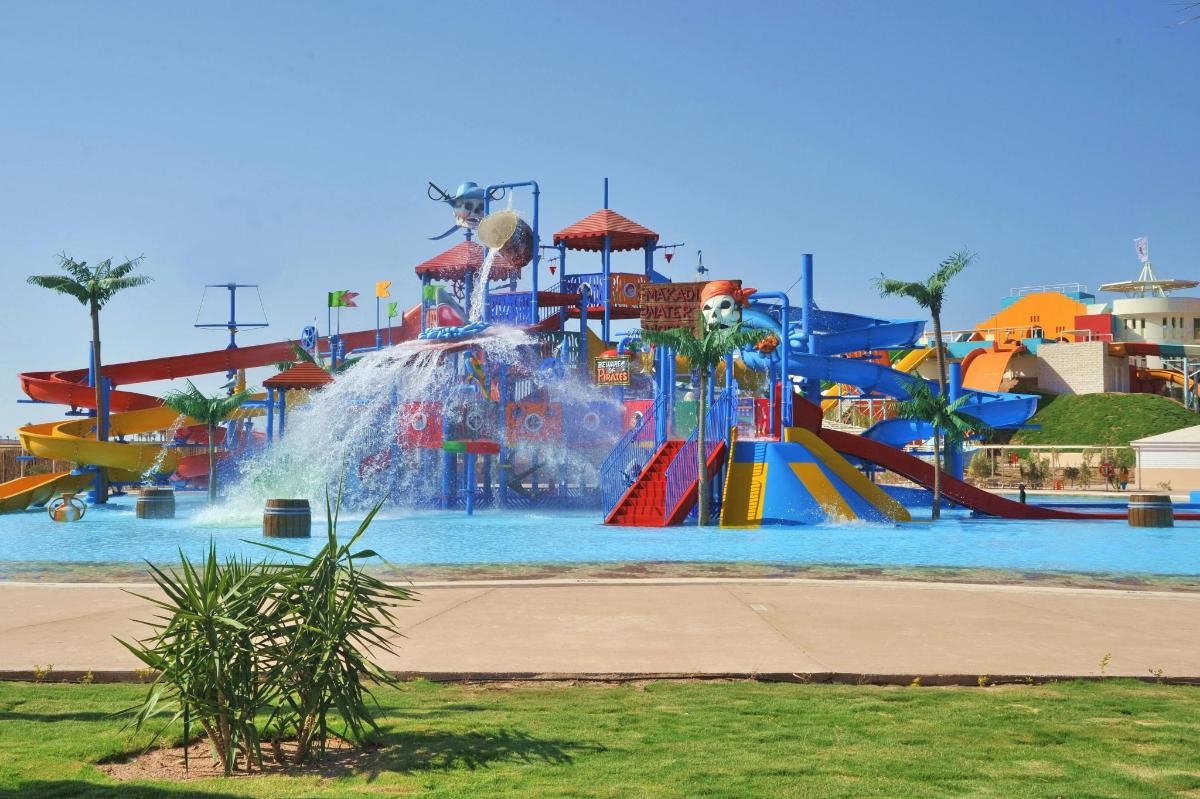 velký aquapark s tobogánem