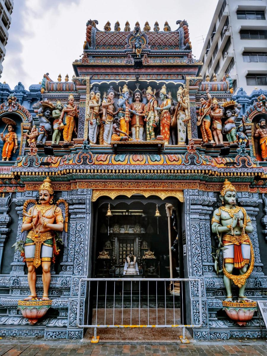 a building with a lot of statues on it