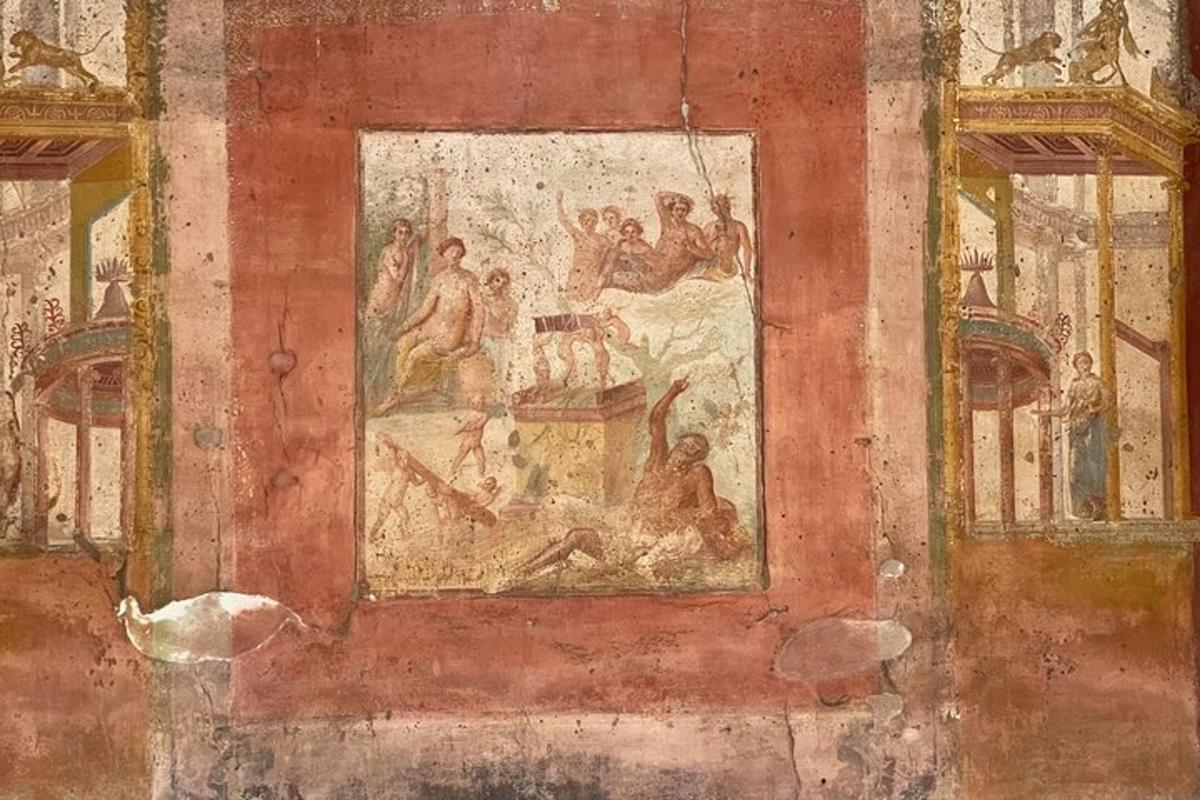 una pintura en la pared de un edificio