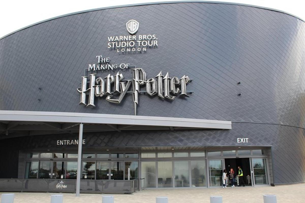 a building with a harry potter sign on it