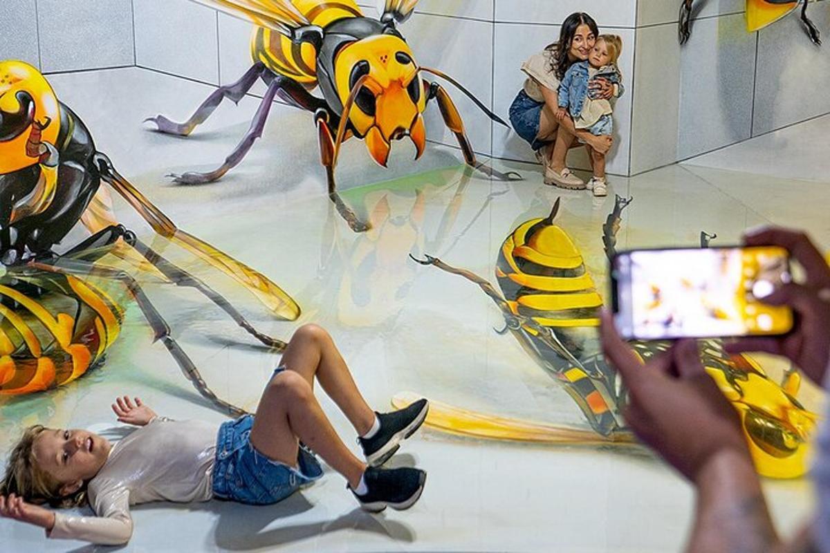 Attraction picture 2
