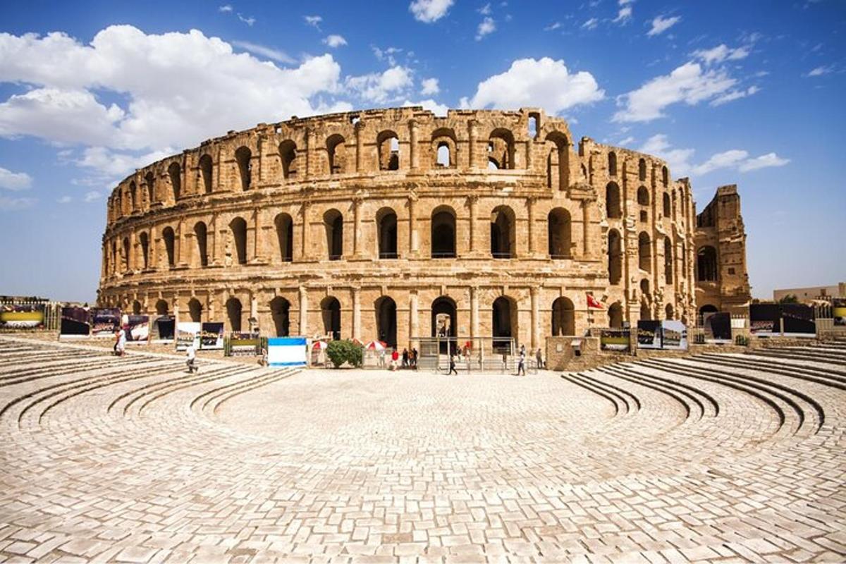 a large amphitheater in front of a building