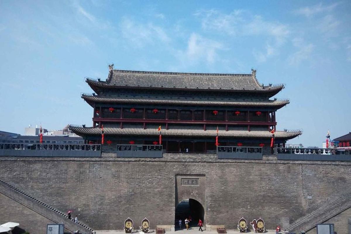 a large building on the side of a wall