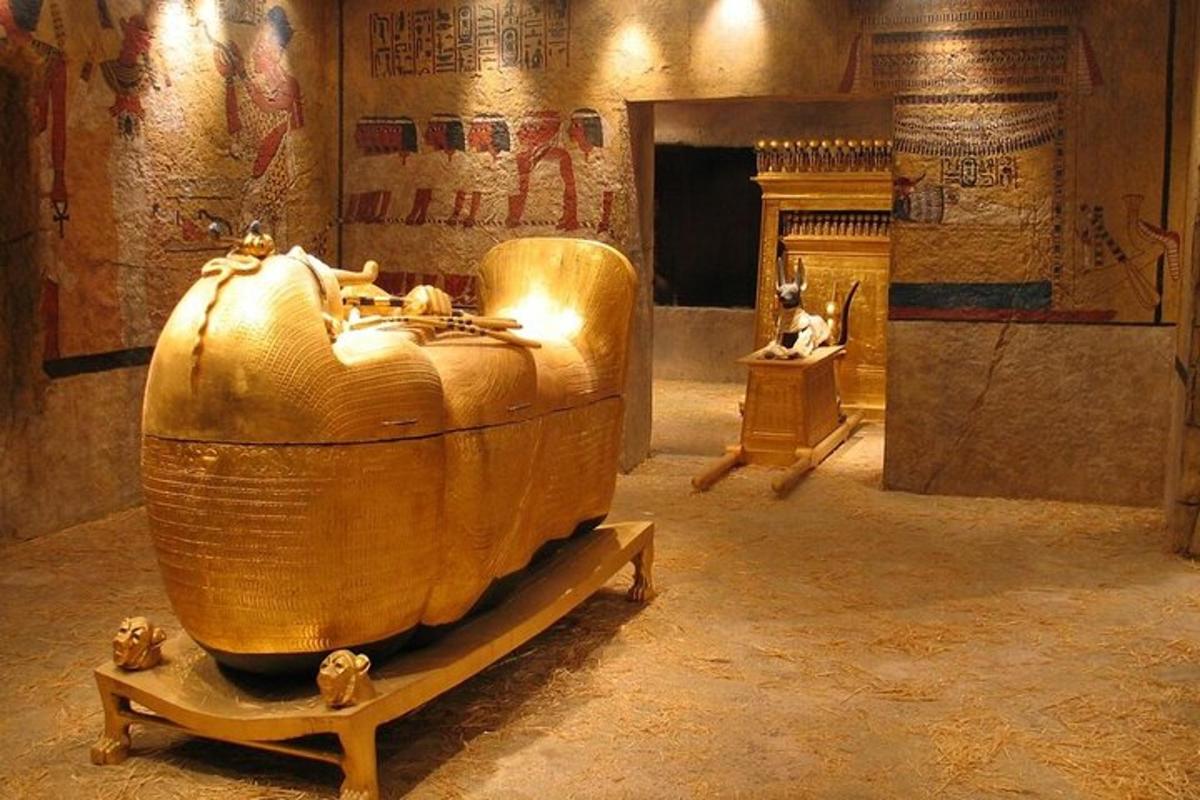 Attraction picture 7