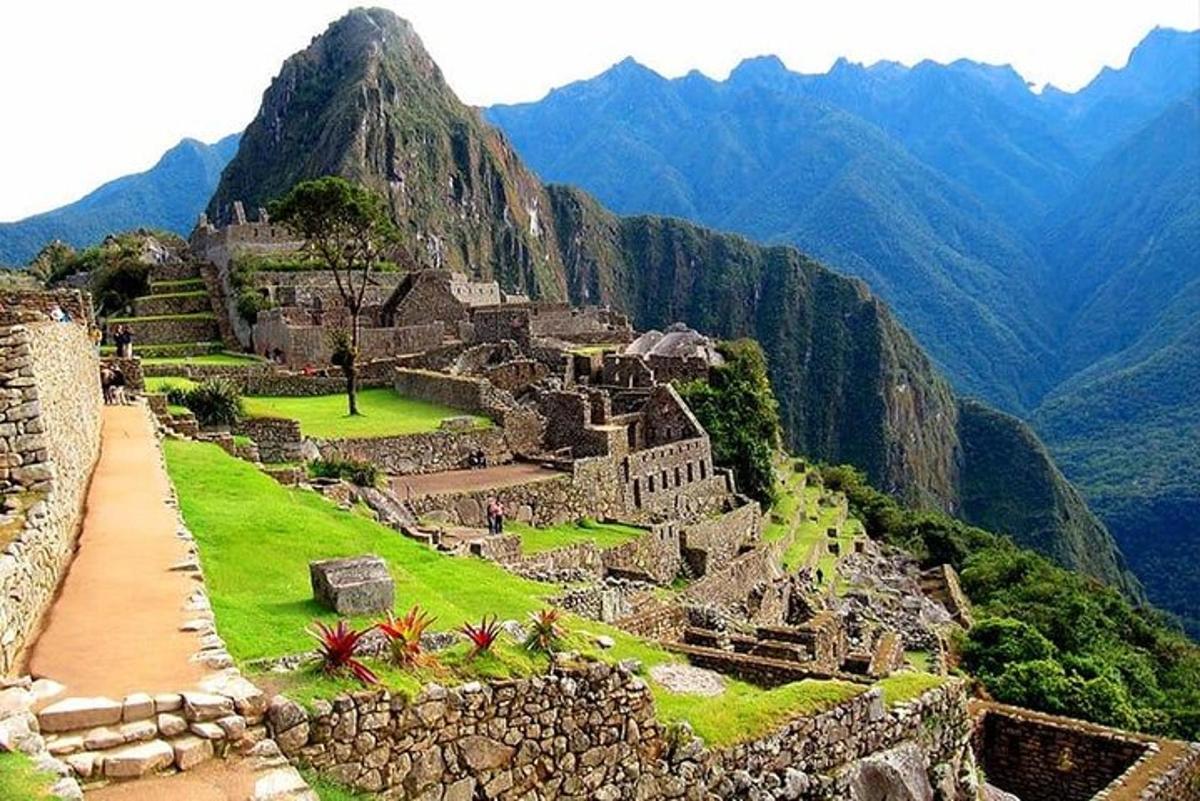 vaade Machu Picchu mäe varemetele