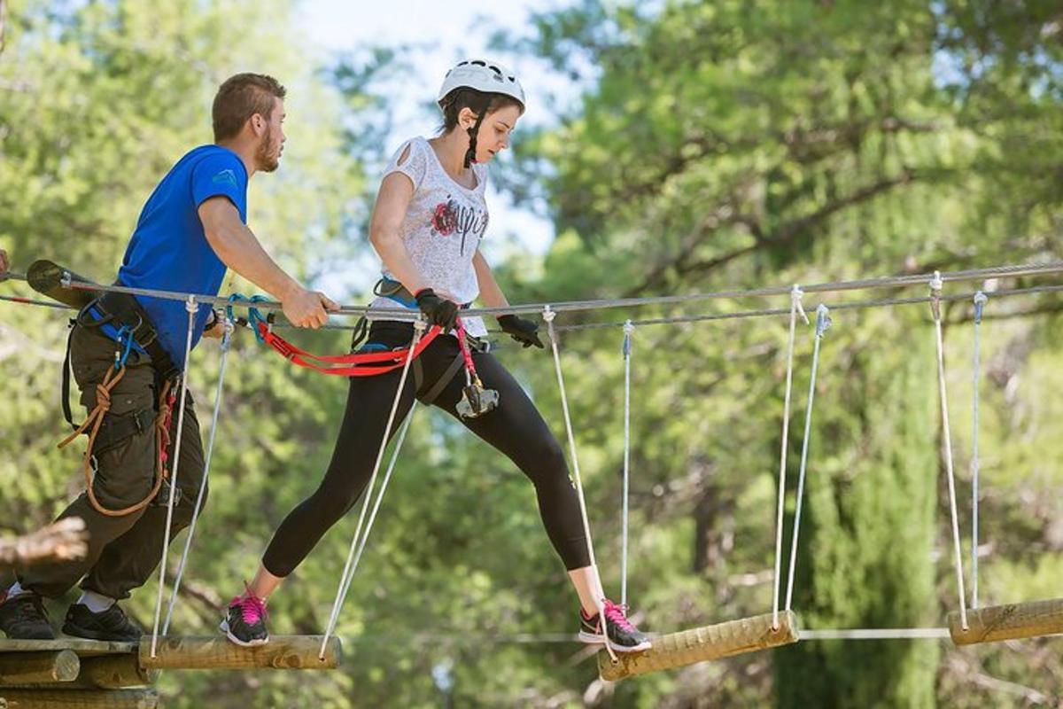 muž a žena na zip line