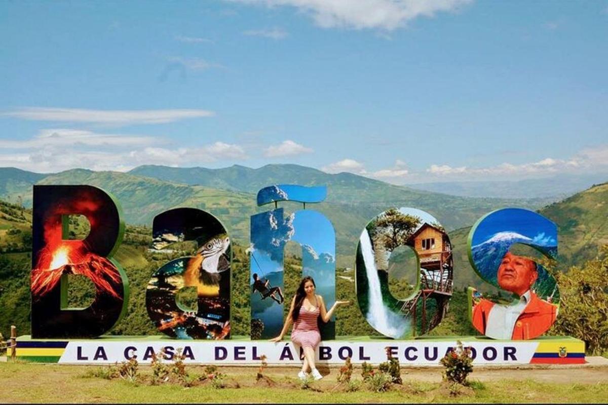 znak na kojem piše la casa dela bell explorer