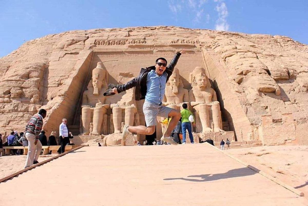 a man is jumping in front of anaraoh