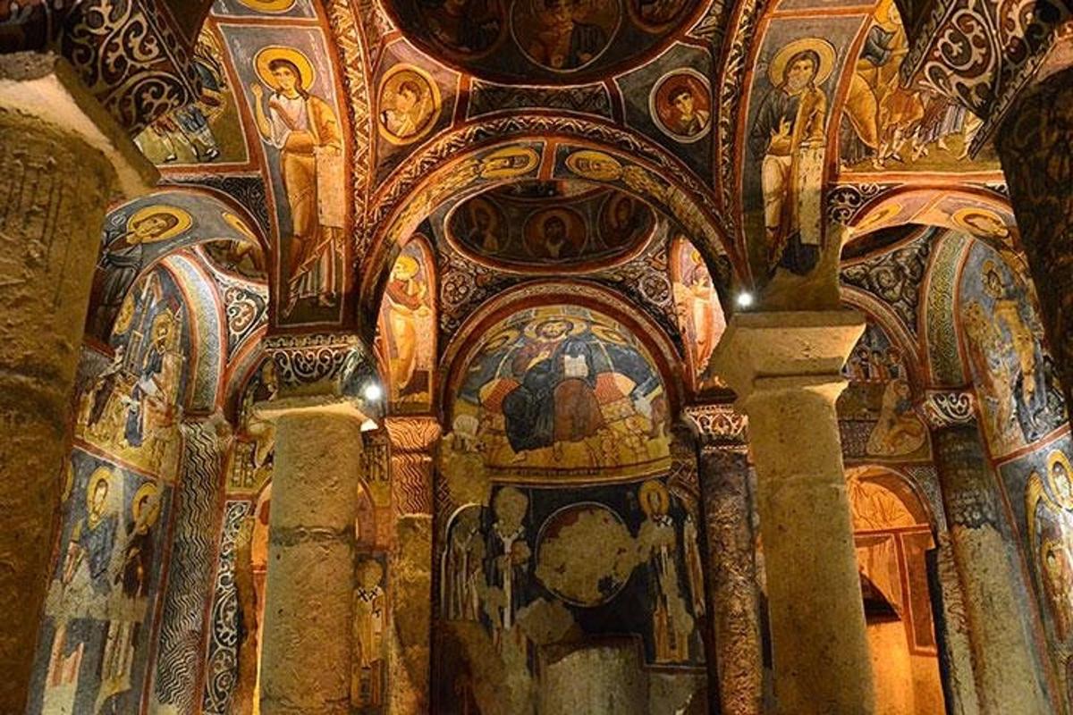 соба са мозаицима на плафонима цркве
