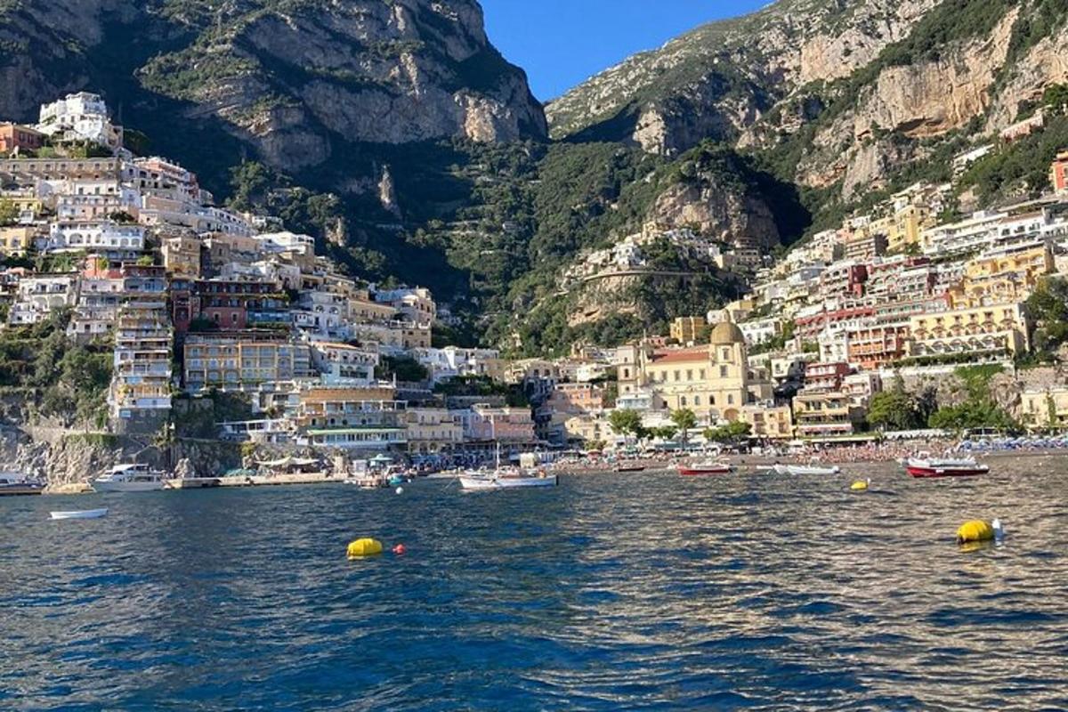 Výhled na Positano na pobřeží Amalfi