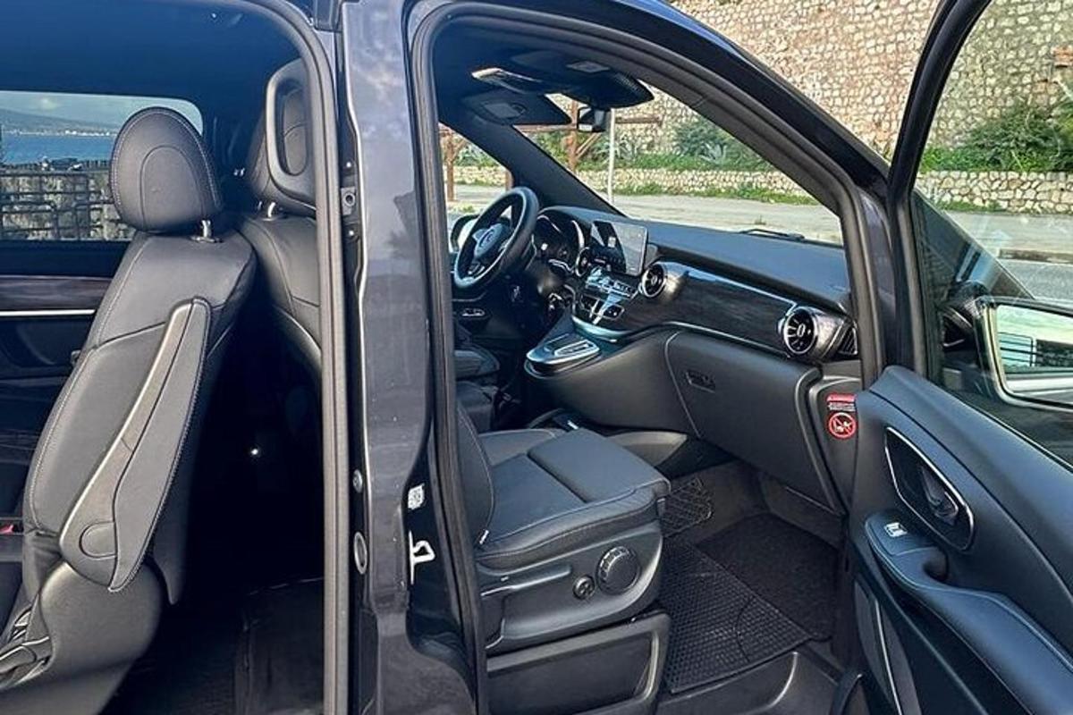 auto avatud uks avatud uksega