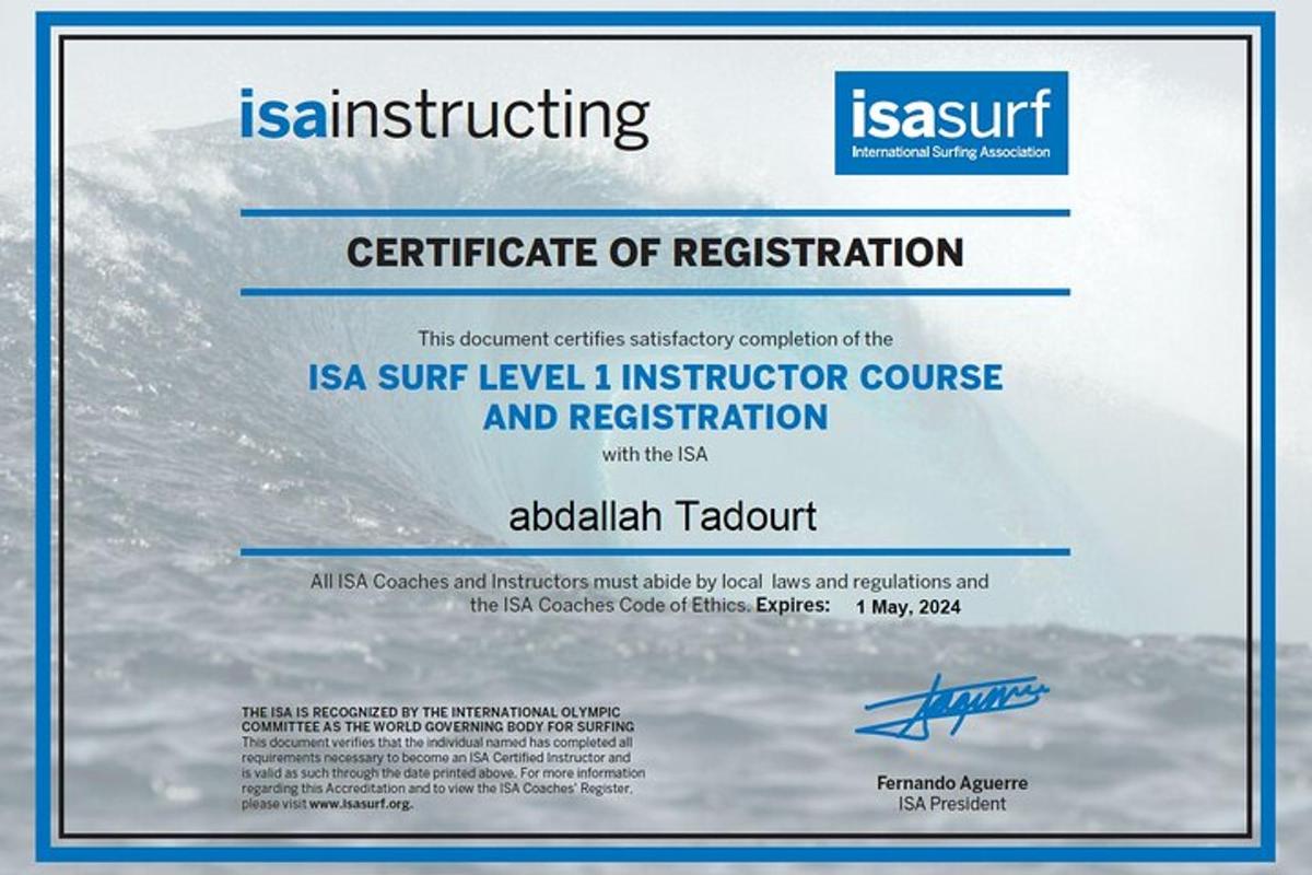 a certificate of registration for an isesta swift level i instructor course and registration document