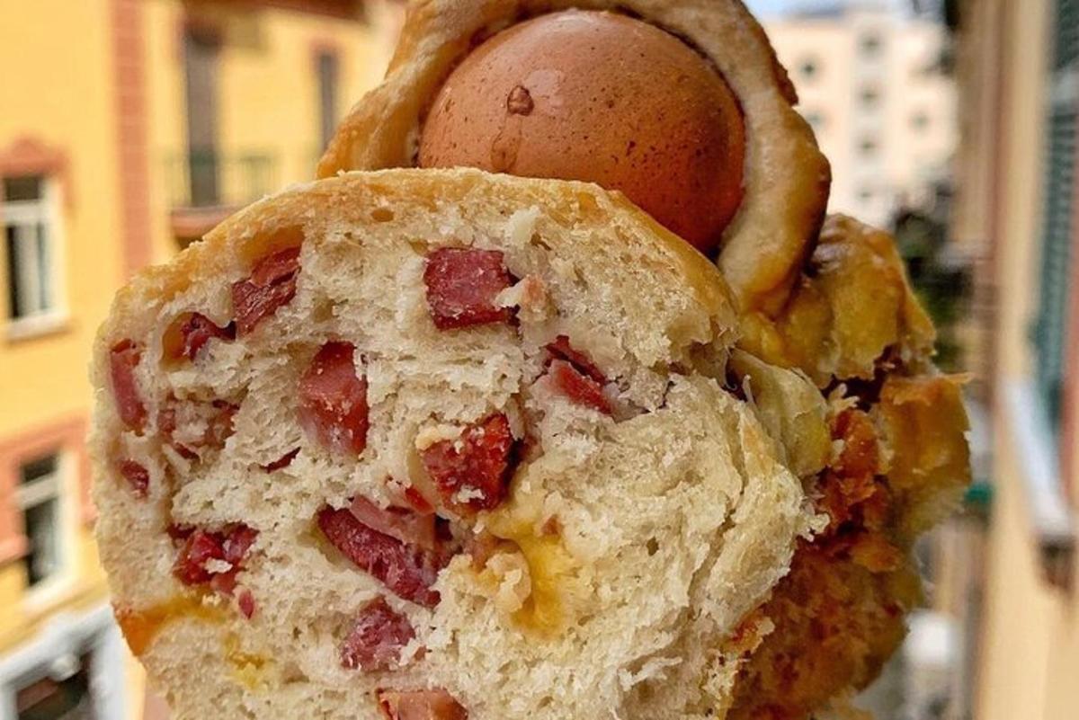 muffin s vajíčkem uvnitř