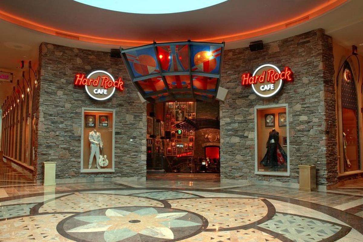 a shopping mall with a store with a huge lobby