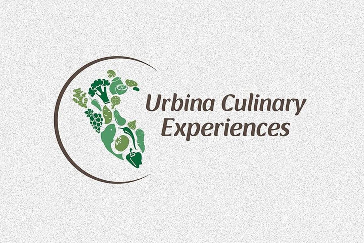 logo untuk pengalaman kulinari penghantaran dengan penyu