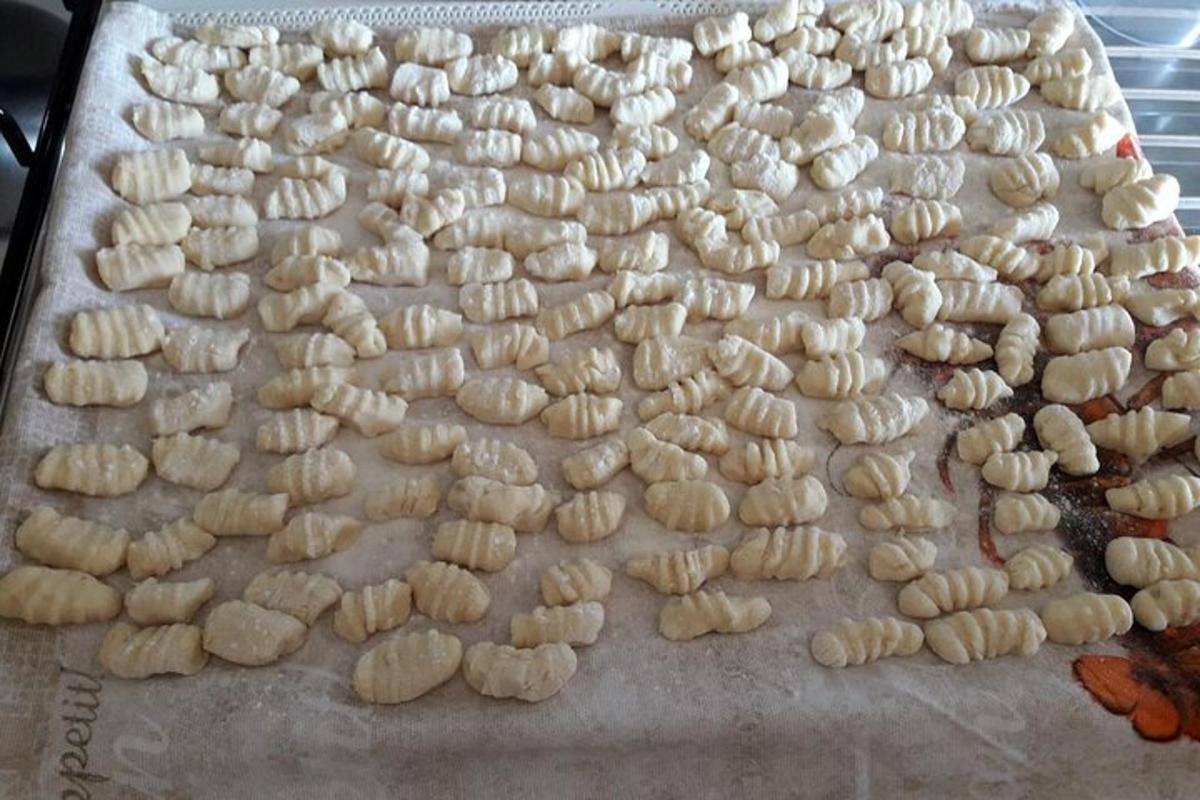 un manat de anacards en una safata de forn