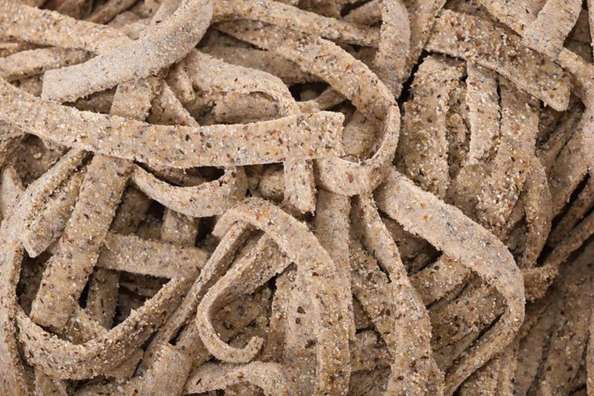 a pile of ropes laying on top of each other