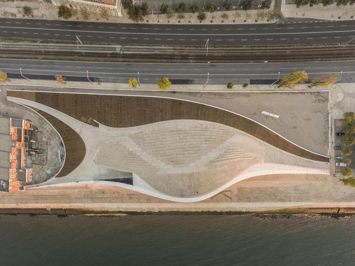 an artists rendering of a dolphin freeway