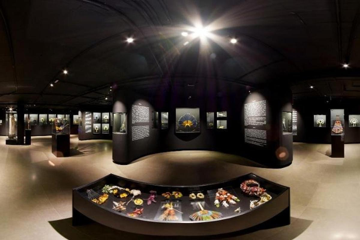 a exhibit in a museum with action figures on display