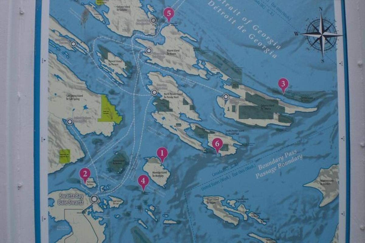 Hawaii saare kaart punaste nööpnõeltega