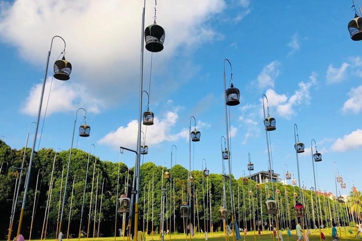 a ski lift in a park with people on it