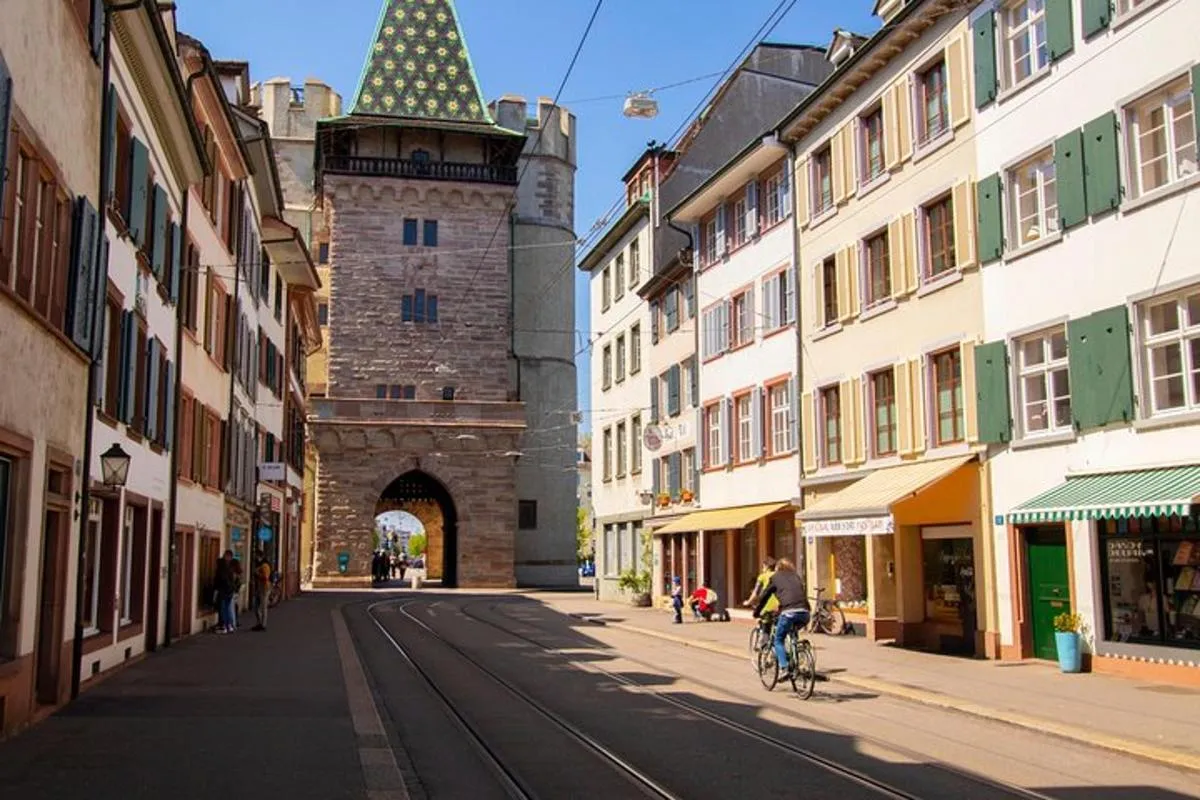 Bâle historique : Visite privée exclusive avec un local – photo 2