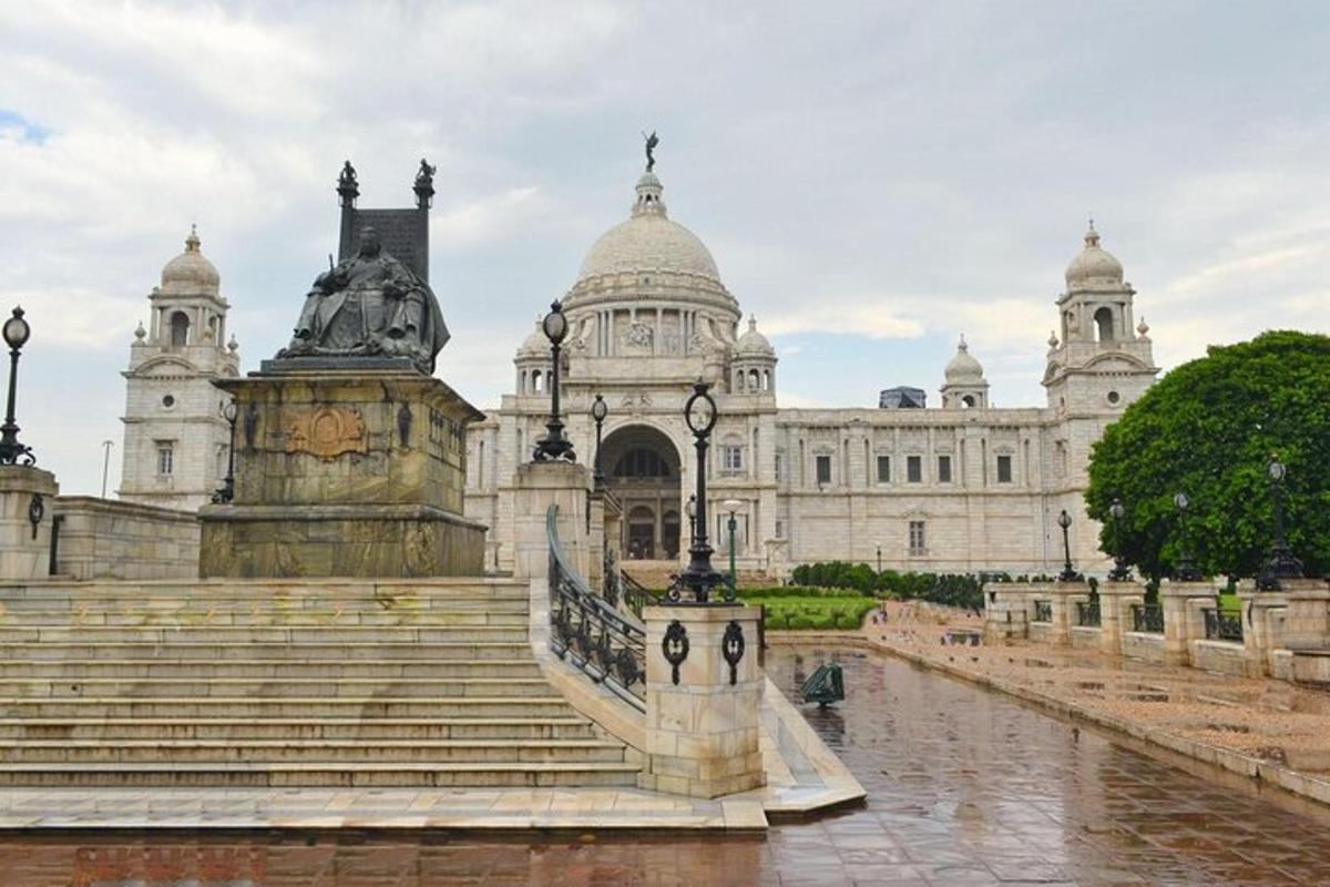a large building with stairs in front of it