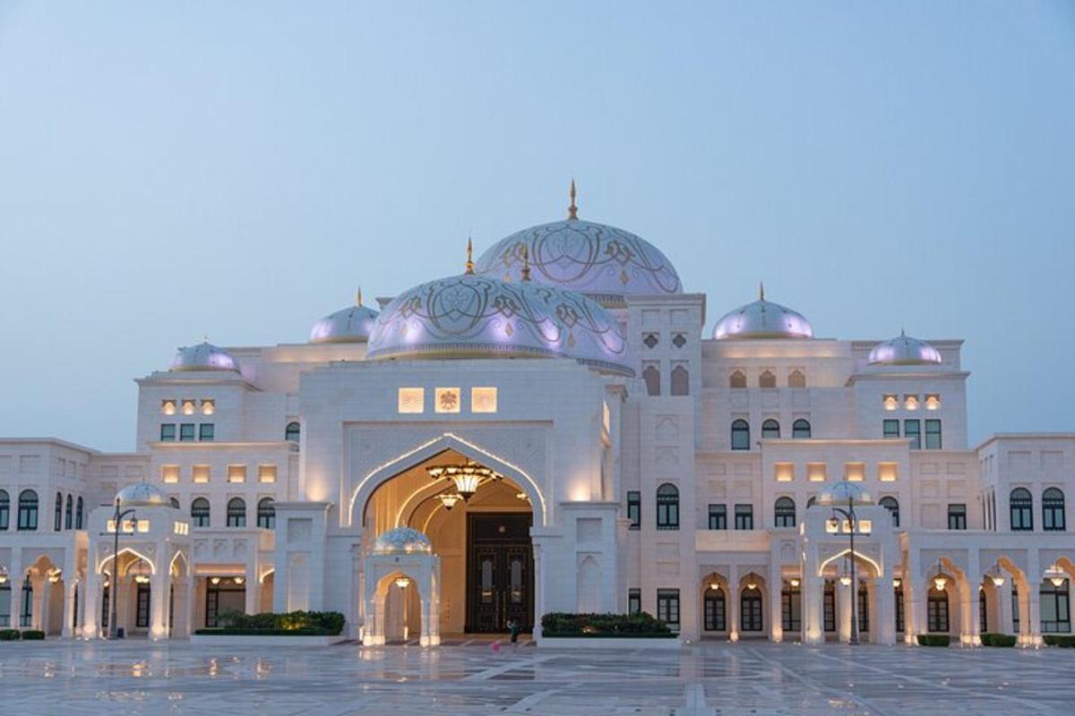 Attraction picture 1