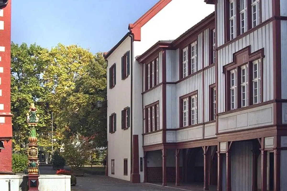 Klein Basel Self-Guided City Walking Tour & Scavenger Hunt – photo 7