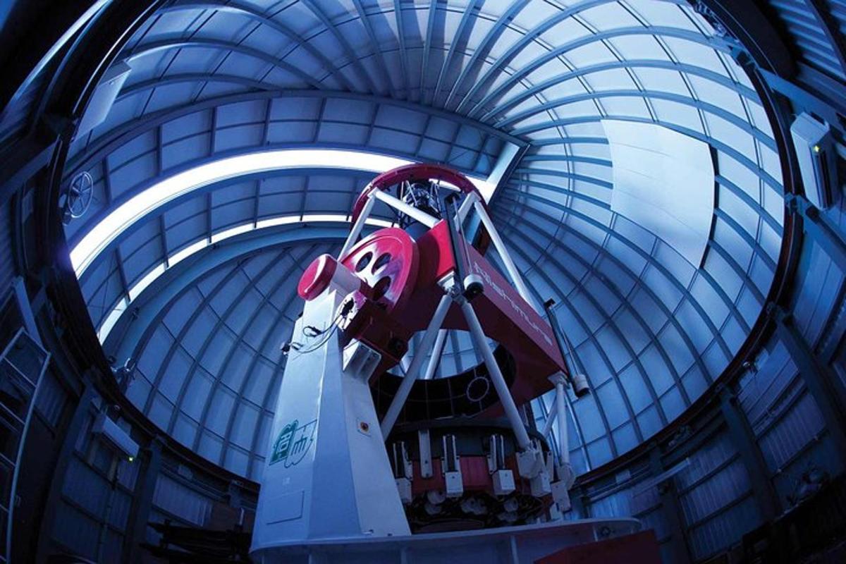 a ride in a room with a building