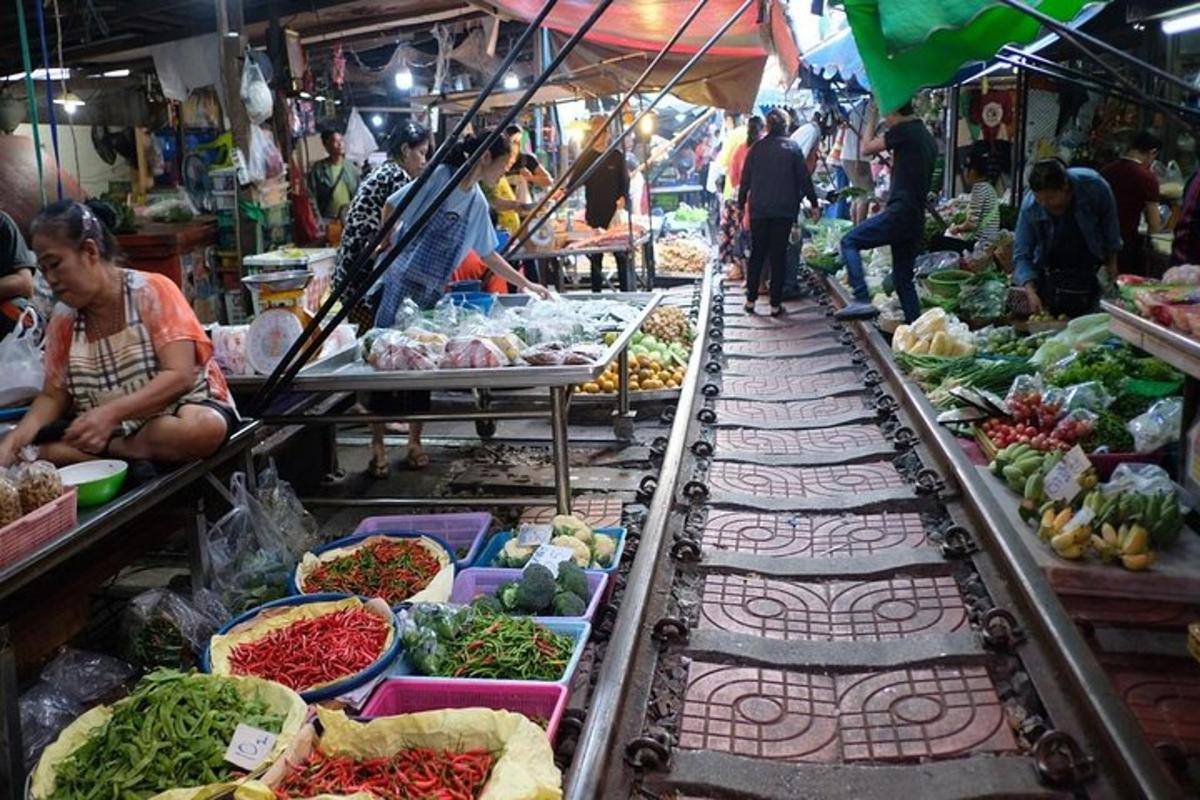 ein Markt voller Gemüsesorten