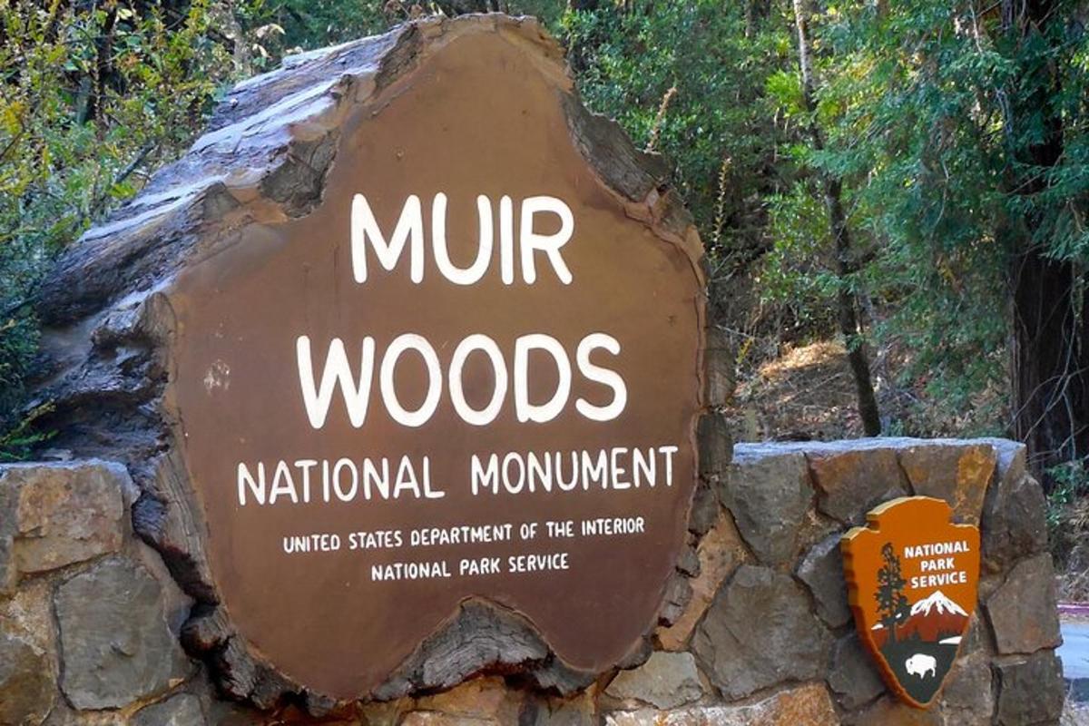 cedule pro národní památník Mirt Woods