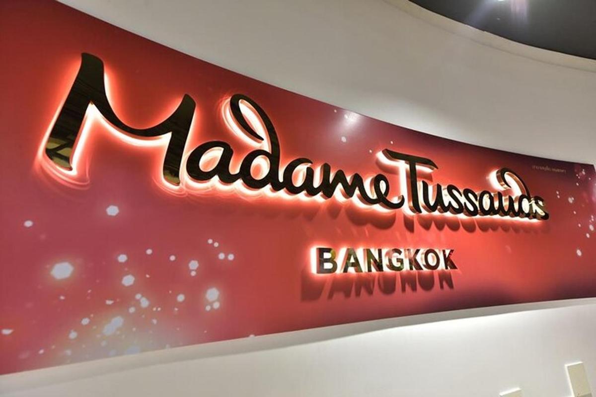 a sign for the malaga industries bangkokatownatownatownatown