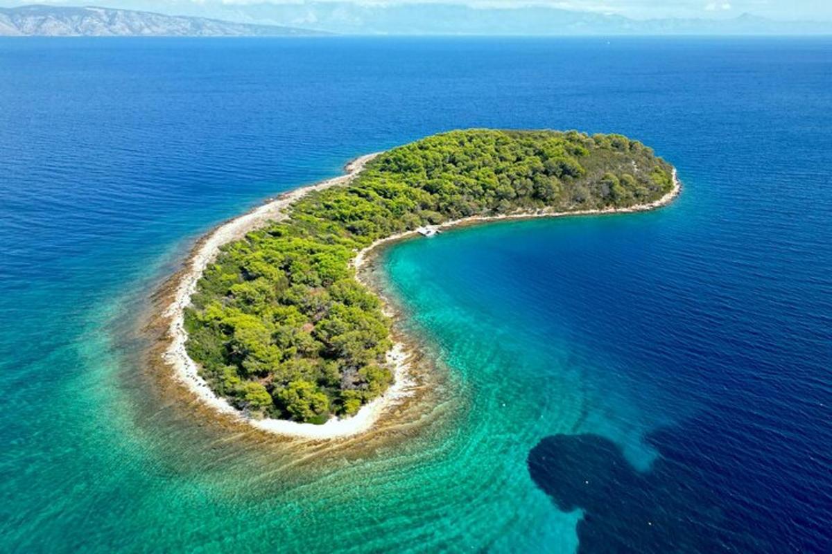 ένα νησί στη μέση του ωκεανού