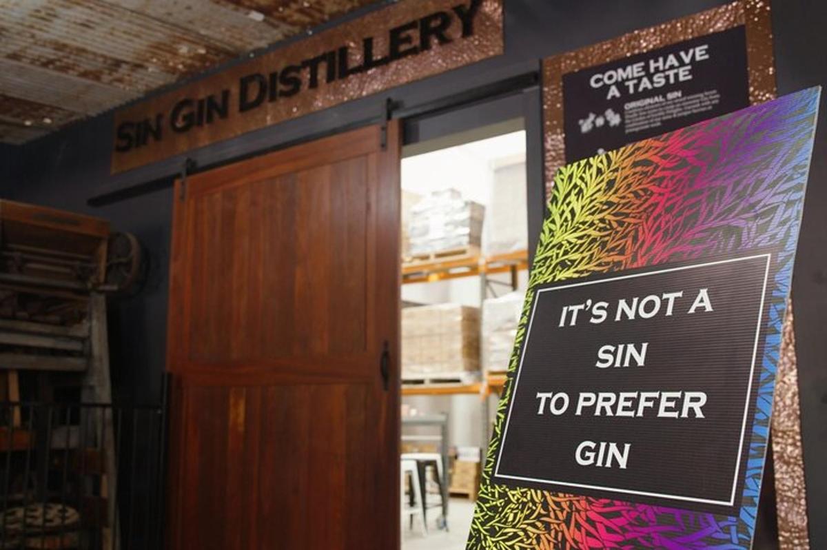 tanda yang mengatakan bukan gin untuk memilih gin