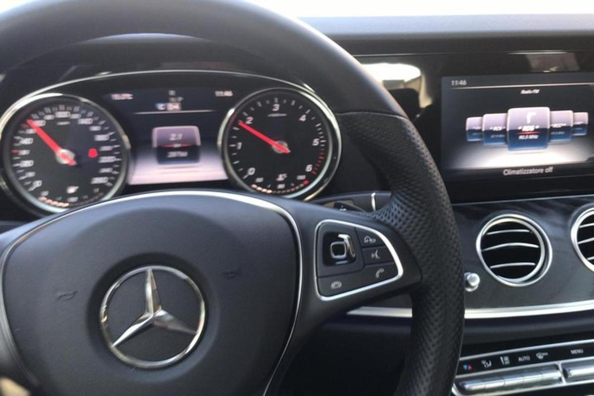 a steering wheel of a mercedes benz car