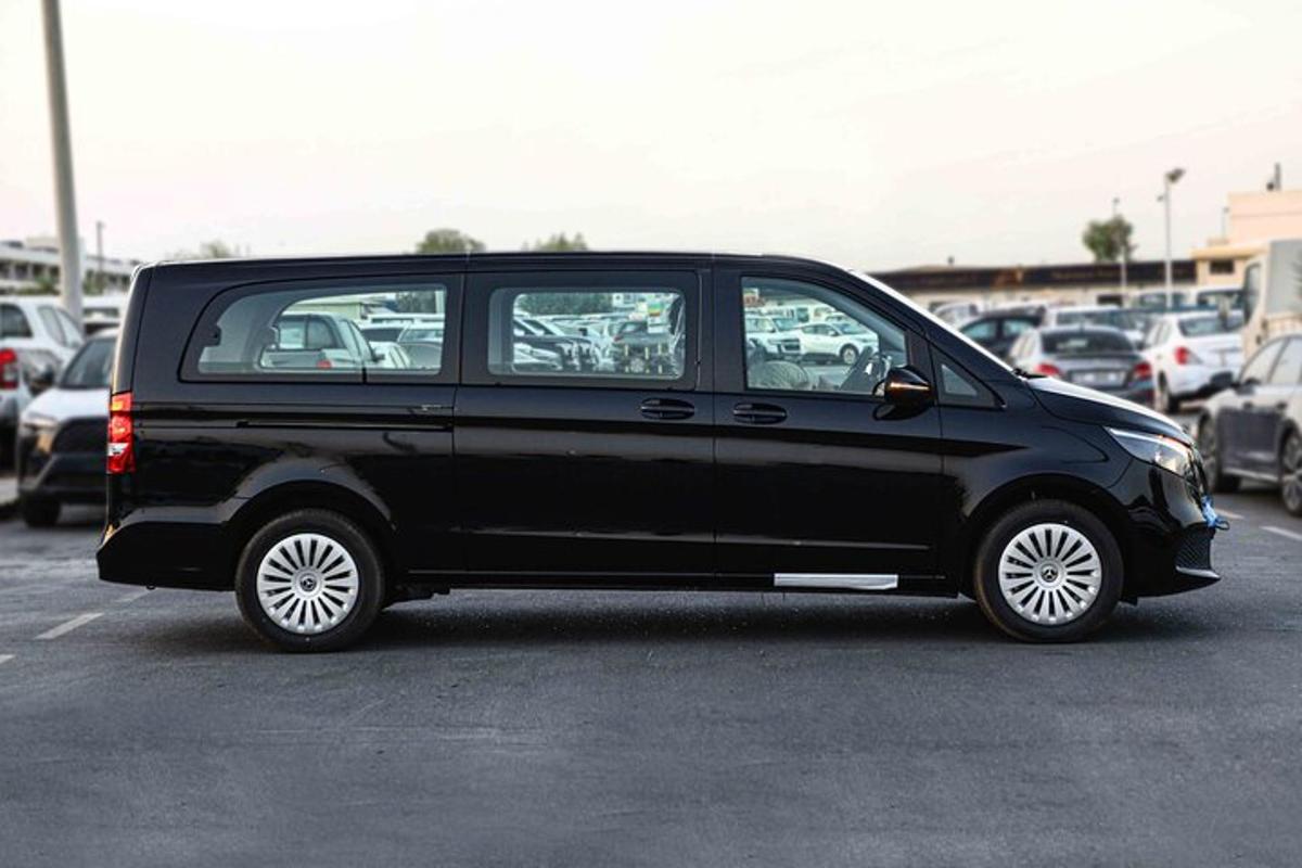 must auto pargitud parklas