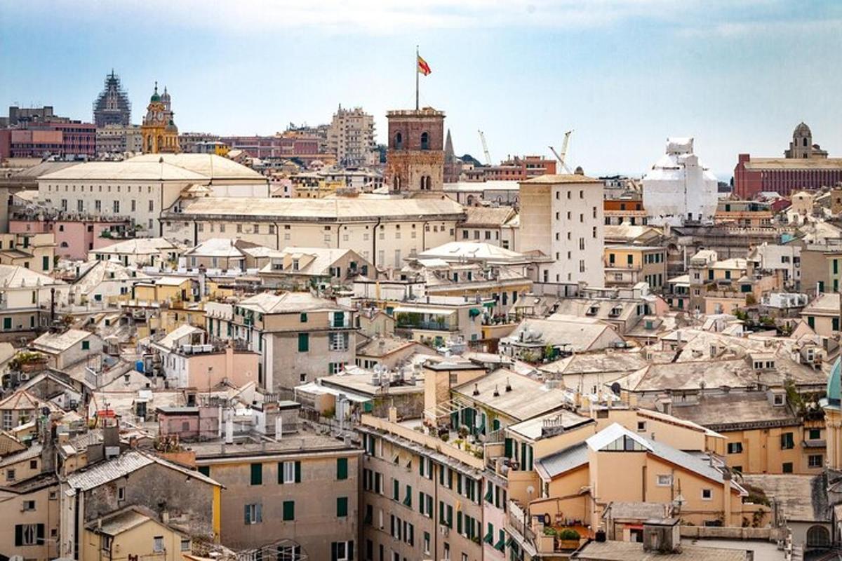 Una vista de una ciudad con muchos edificios.