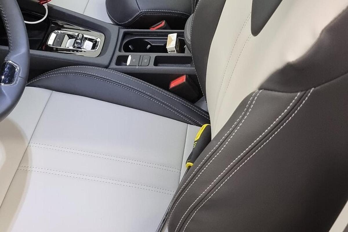 lähivõte auto tagaistmest