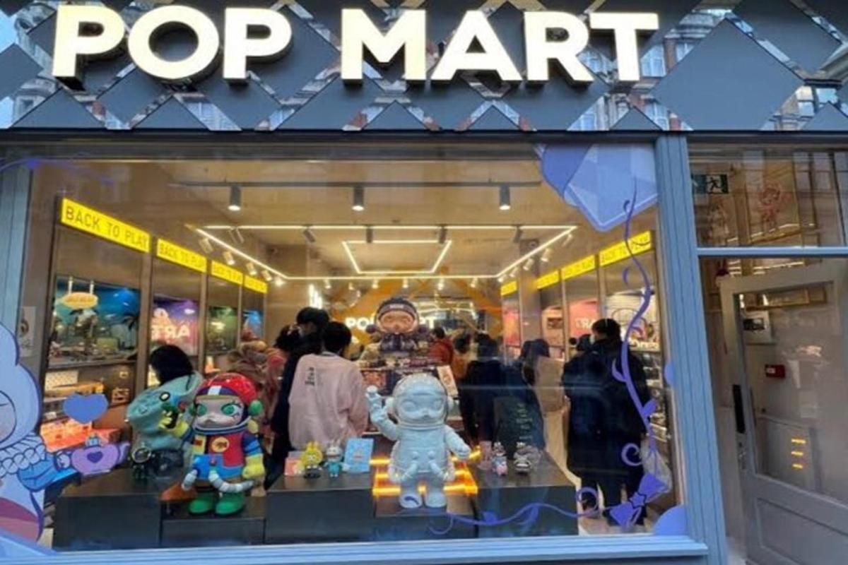 výklad obchodu Pop Mart