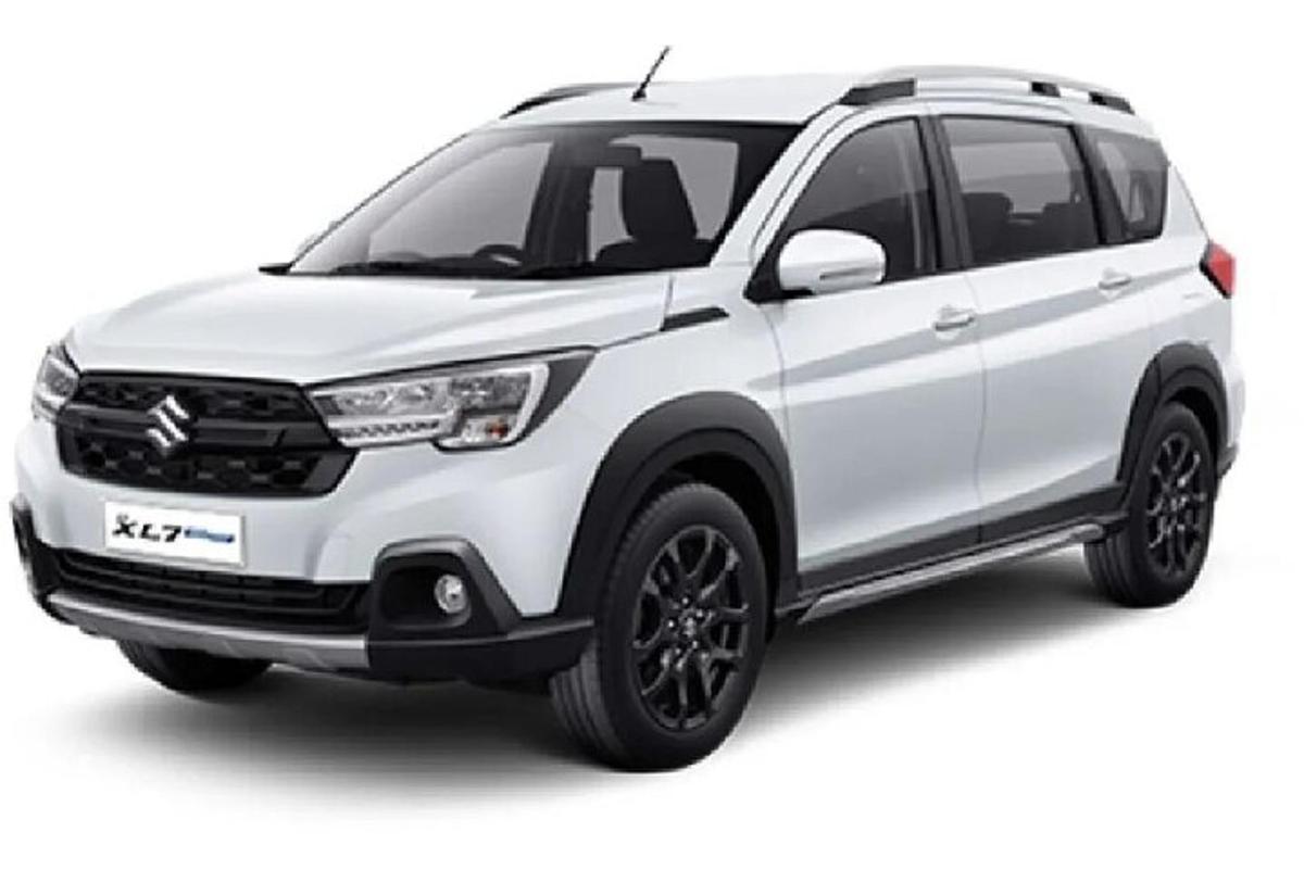 valge Mitsubishi Xpander pargitud