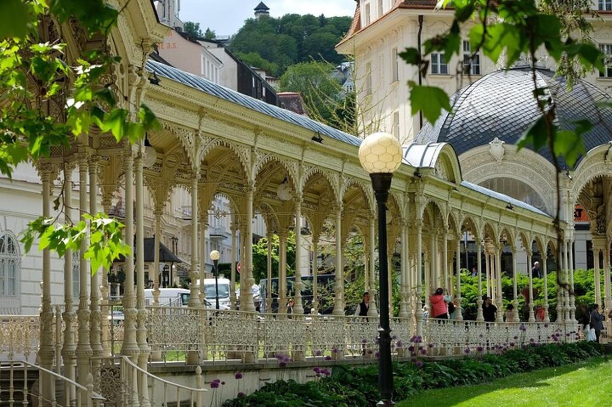 an ornate building with a street light in front of it