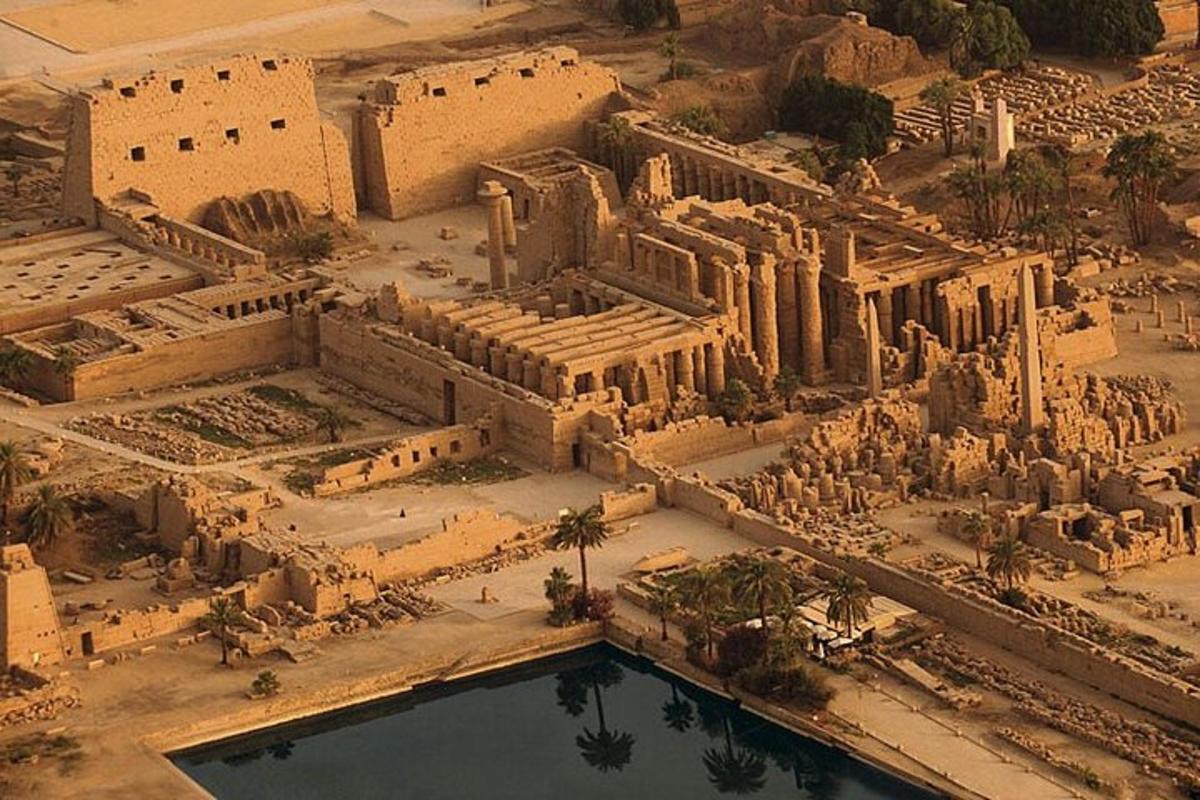 Loftmynd af fornborginni Palmyra