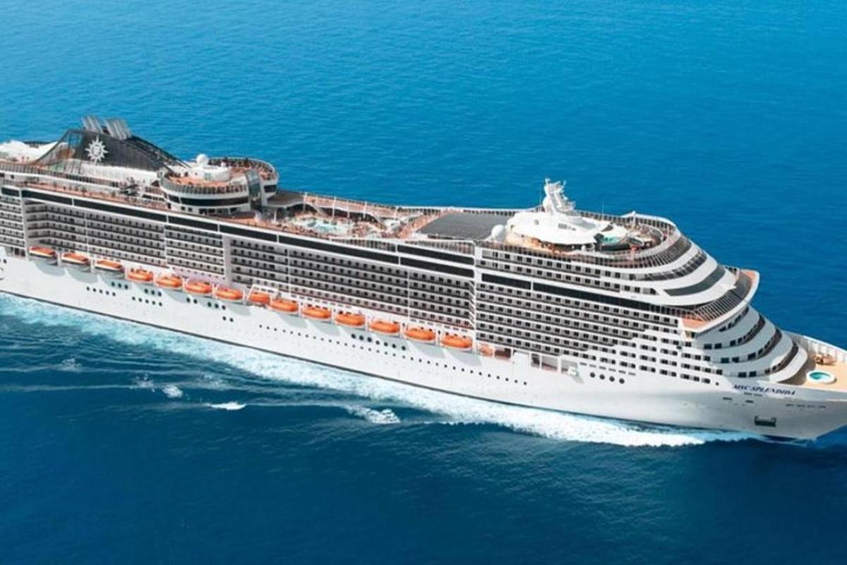 an overhead view of a cruise ship in the ocean