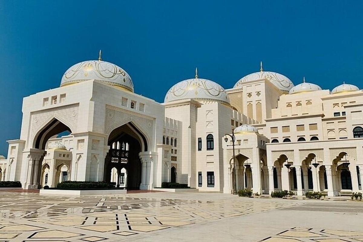 Attraction picture 3