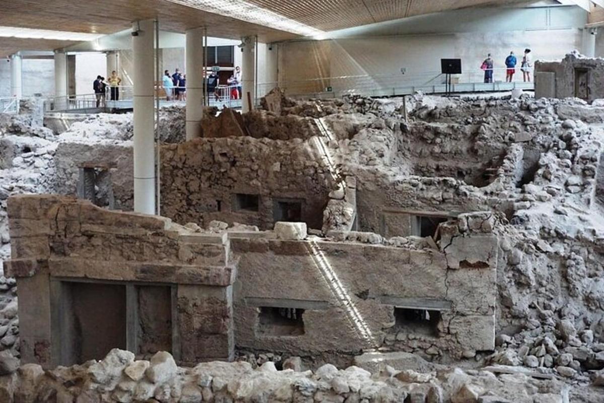 eksponat starożytnego budynku w muzeum