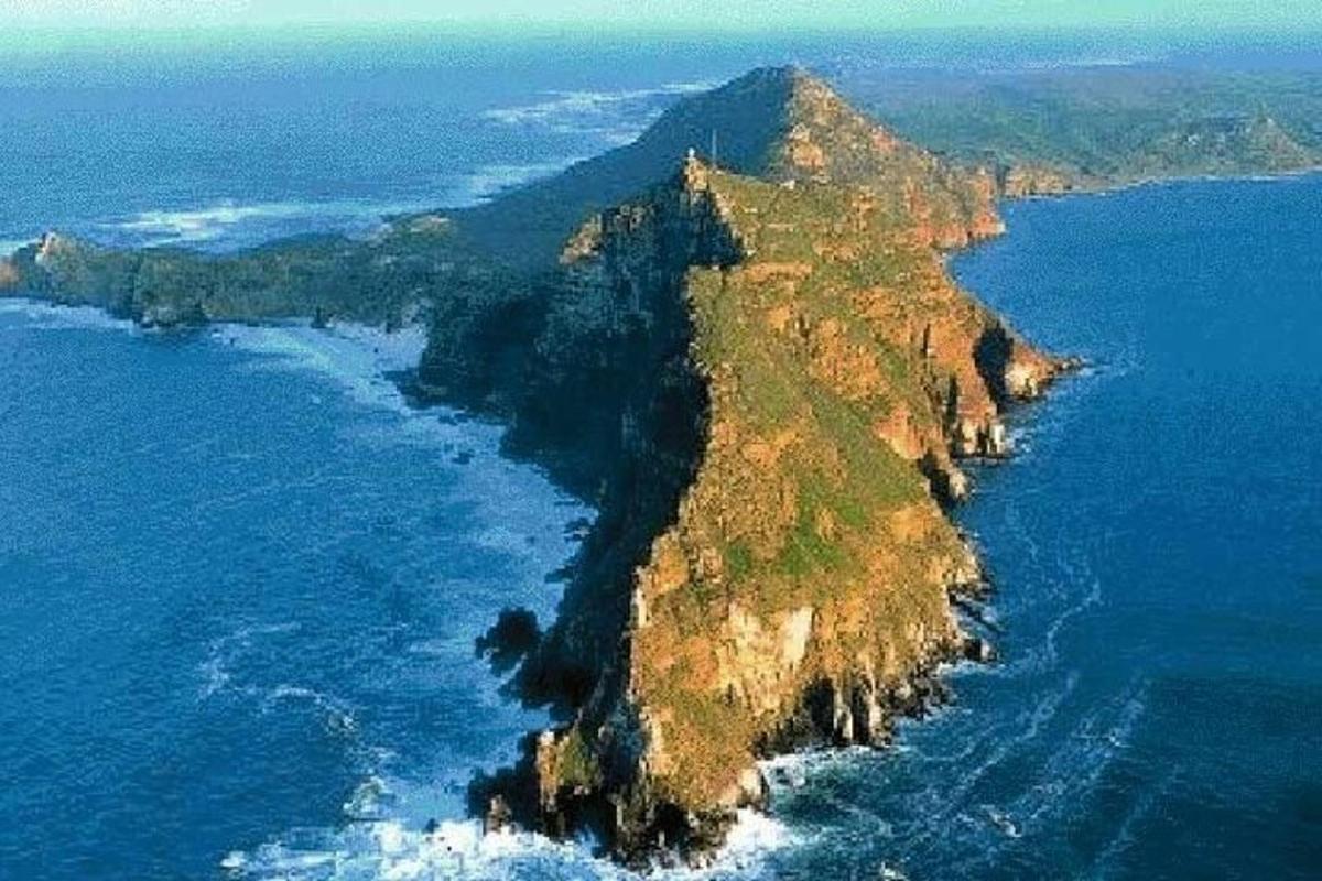 an island in the middle of the ocean