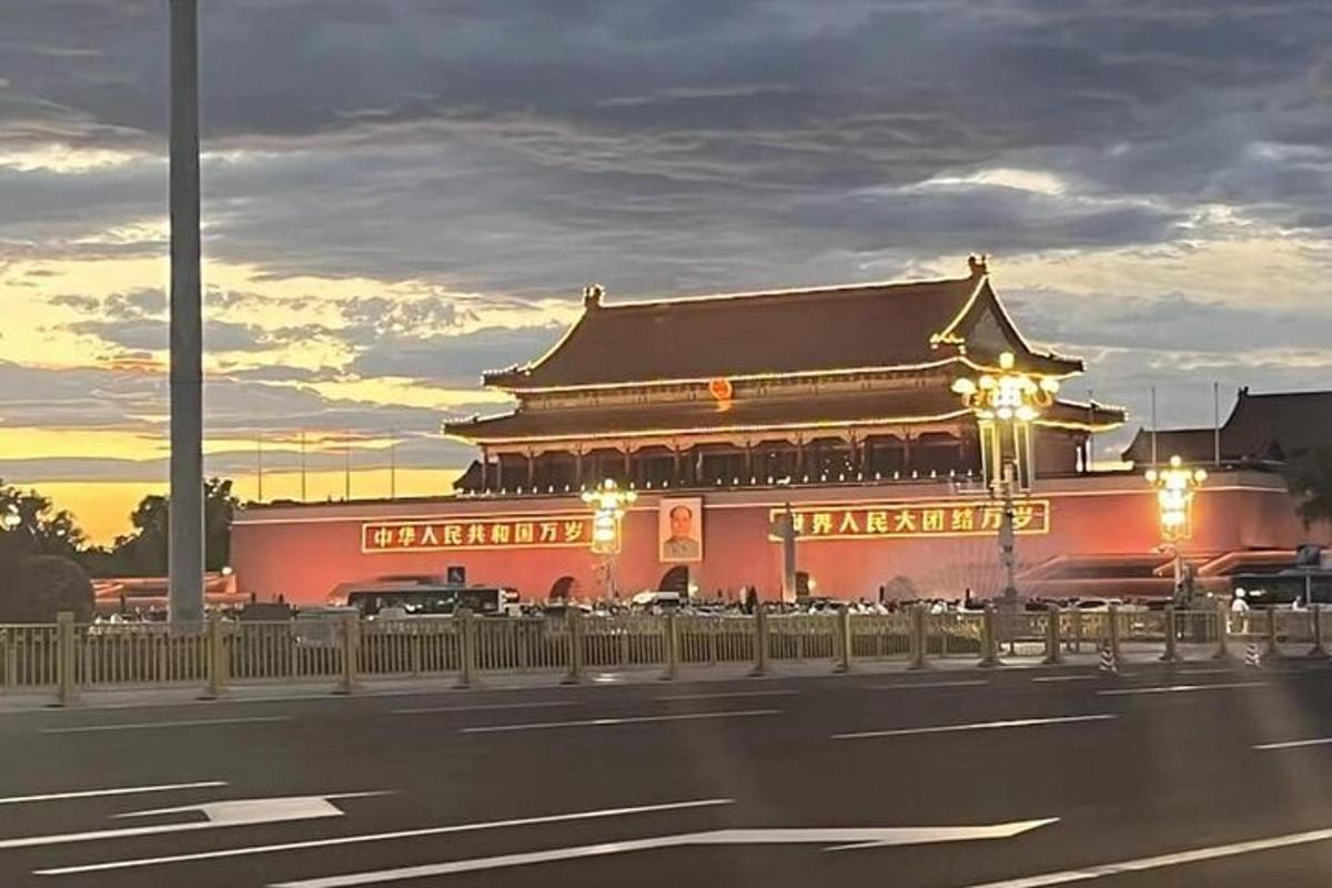 街道旁的建筑物
