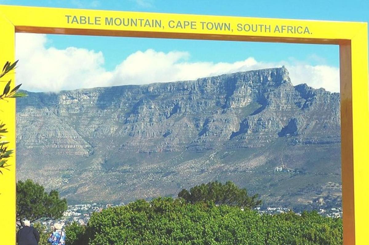 Una imagen de la Montaña de la Mesa en Ciudad del Cabo y Sudáfrica.